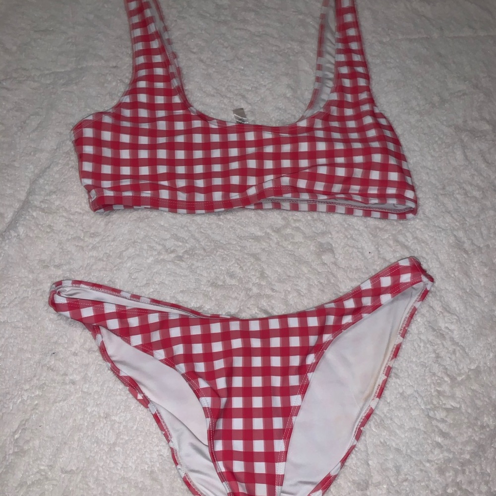 Bathing suit